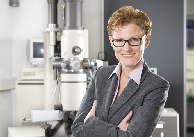 Dr. Dorothee Dähnhardt